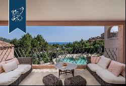 Villa for sale in an exclusive panoramic position by Pevero Gulf in Porto Cervo