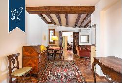 Luxury apartment with original period finishes for sale in the most exclusive area of Veni