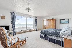 Glan Y Mor Road, Rhosneigr, Gwynedd, LL64 5JZ