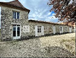 For sale, at Bordeaux, Family vineyard estate of 13ha, AOC Bergerac