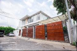 Single House Sukhumvit49