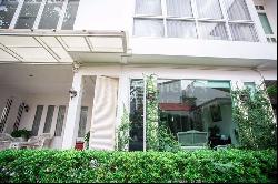 Single House Sukhumvit49