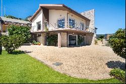 Detached house, 4 bedrooms, for Sale