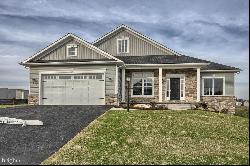 021 Dream Drive, Lebanon PA 17046