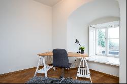 Apartment with a large terrace and a view of the Old Town