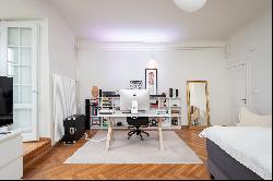 Apartment with a large terrace and a view of the Old Town