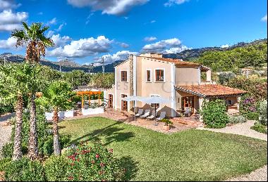 Mallorca Finca in Andratx near the harbour completely renovated