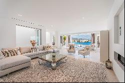 Luxury Seafront Villa in Cala