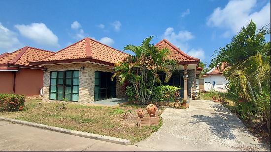 Villa with extensions in Bali Residence, Mae Phim, Rayong
