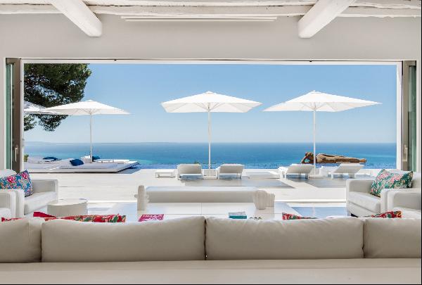 Hilltop Villa With Stunning Views In San Jose Coast for rent in Ibiza