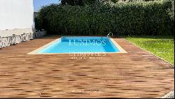 Luxury villa with swimming pool, for sale, in Pinheiro Manso Porto, Portugal
