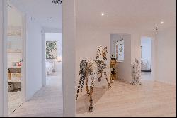 Splendid refurbished apartment with terrace in the heart of Sitges