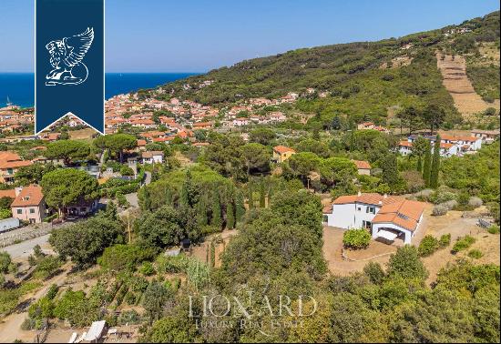 Luxury estate in a panoramic position just above the centre of Marciana Marina