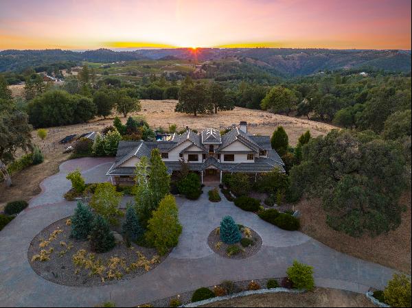 1992 and 2000 Rabbit Ridge Road, Somerset, CA 95684