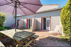 PROPERTY BED AND BREAKFAST AND GITES - VAUX SUR MER 1.5 KM BEACH