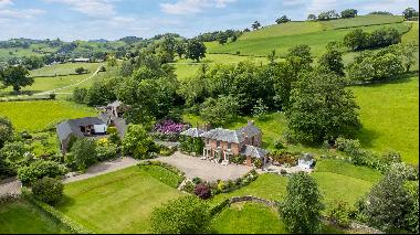 A Georgian country house with cottage and glorious parkland situated on the Shropshire / P