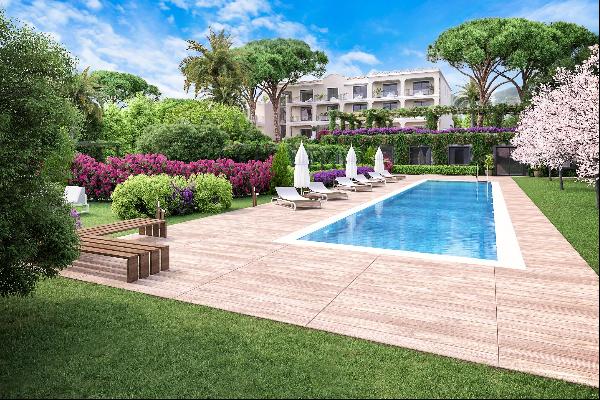 Beautiful three bedroom apartment for sale in a prestigious residence on Cap d'Antibes