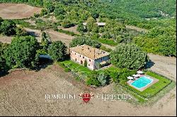 756-HA HUNTING ESTATE FOR SALE IN MAREMMA, TUSCANY