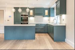 Sunningdale Villas, London Road, Sunningdale, Ascot, SL5 0FL