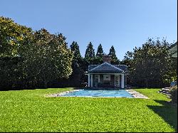 Bayfront Home on Mecox-Mohawk Creek