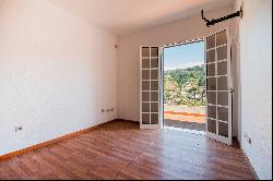 House, 3 bedrooms, for Sale