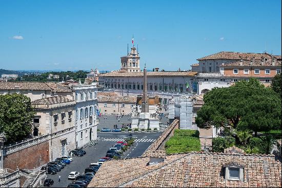 Highly distinguished apartment near Piazza del Quirinale