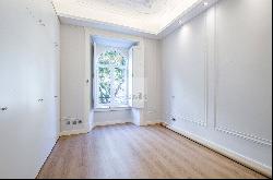 Charming 4 Bedroom Renovated Flat, Avenidas Novas, Lisbon