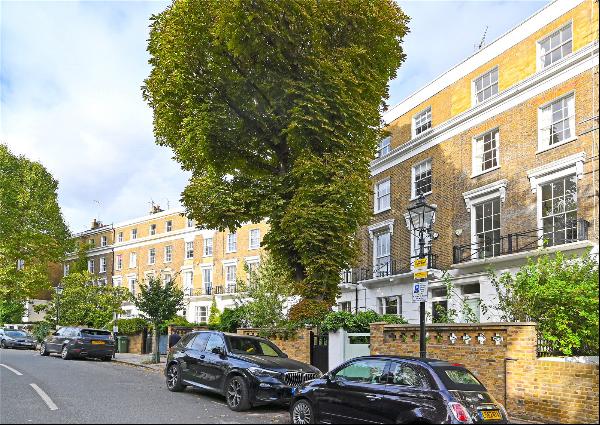 Gloucester Crescent, Primrose Hill, London, NW1 7DL