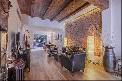 Out-of-the-ordinary property with terrace in the heart of Sagrada Familia