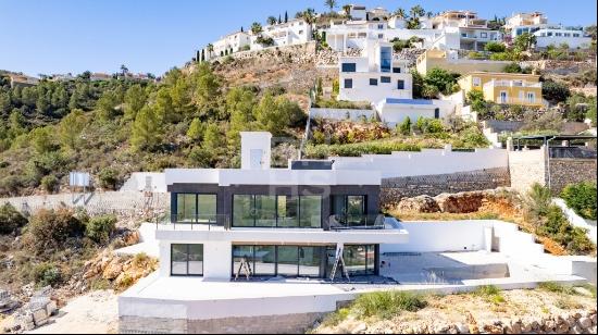 Stately villa for sale in the most prestigious area in Denia, Denia 03700