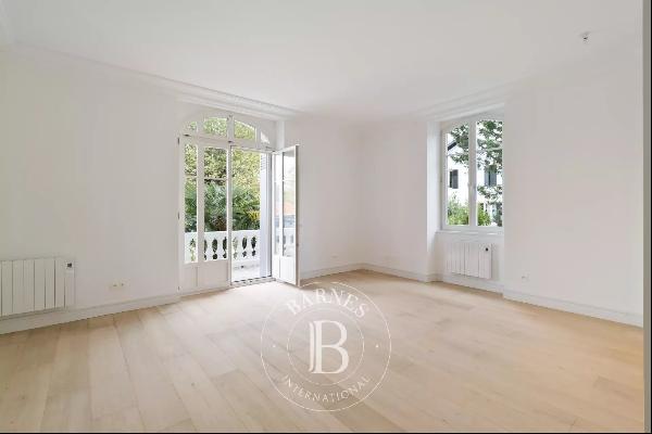 BAYONNE LES ARÈNES, 95 SQM APARTMENT WITH TERRACE AND GARDEN