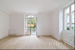 BAYONNE LES ARÈNES, 95 SQM APARTMENT WITH TERRACE AND GARDEN