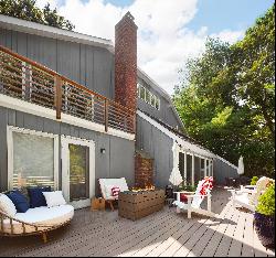 Chic and Refined Moments to East Hampton Village
