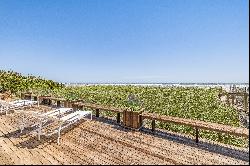 AMAGANSETT DUNES ON THE OCEAN FRONT