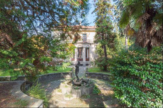 Enchanting Art Nouveau villa in the heart of Stresa