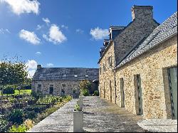 LANDEDA, LARGE HOUSE RENOVATED WITH TASTE AND ITS INDOOR SWIMMING POOL