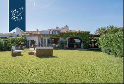 Wonderful estate framed by the Gulf of Cala del Faro in Porto Cervo for sale