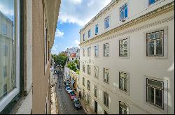 Charming 3 Bedroom In Chiado