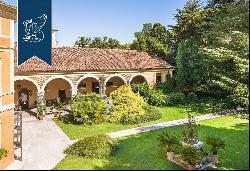 Luxurious estate with a big planted park for sale between Vicenza and Asolo