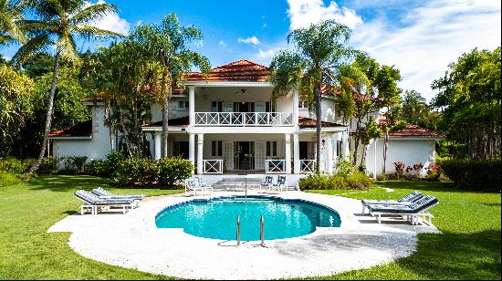 Beautiful 5-bed Sandy Lane Estate home set on large, private, well-landscaped grounds