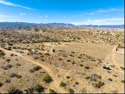 262 Castro Canyon Road, Cuyama CA 93252