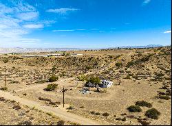 262 Castro Canyon Road, Cuyama CA 93252