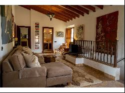 Authentic country estate to rent in Marraxti 