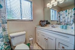 111 Airport Avenue W #107, Venice FL 34285