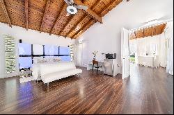 Las Lomas # 8: Impressive Elegant 8 BR Villa in Move-In Conditions
