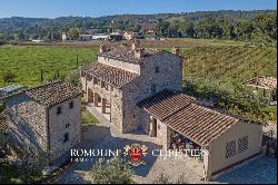 SUSTAINABLE FARMHOUSE FOR SALE IN ANGHIARI, TUSCANY