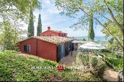 HAMLET WITH POOL AND PANORAMIC VIEWS FOR SALE ON THE TUSCAN COAST, SCANSANO