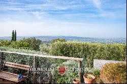 HAMLET WITH POOL AND PANORAMIC VIEWS FOR SALE ON THE TUSCAN COAST, SCANSANO