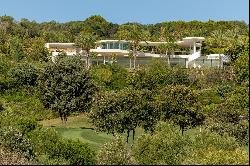 Original curvilinear villa in Finca Cortesin, Casares