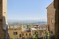 Elegant apartment with views in Montepulciano